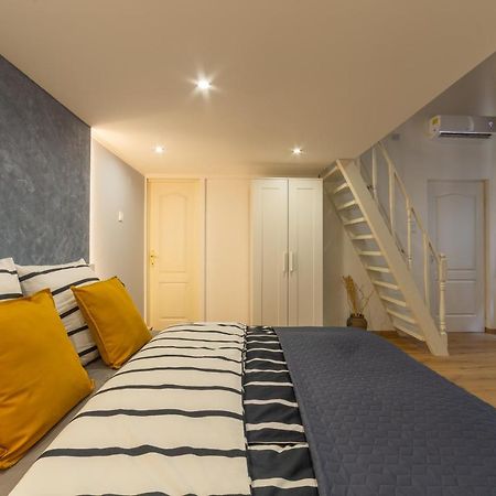Lovely 1 Bedroom Flat With Central Location บูดาเปสต์ ภายนอก รูปภาพ