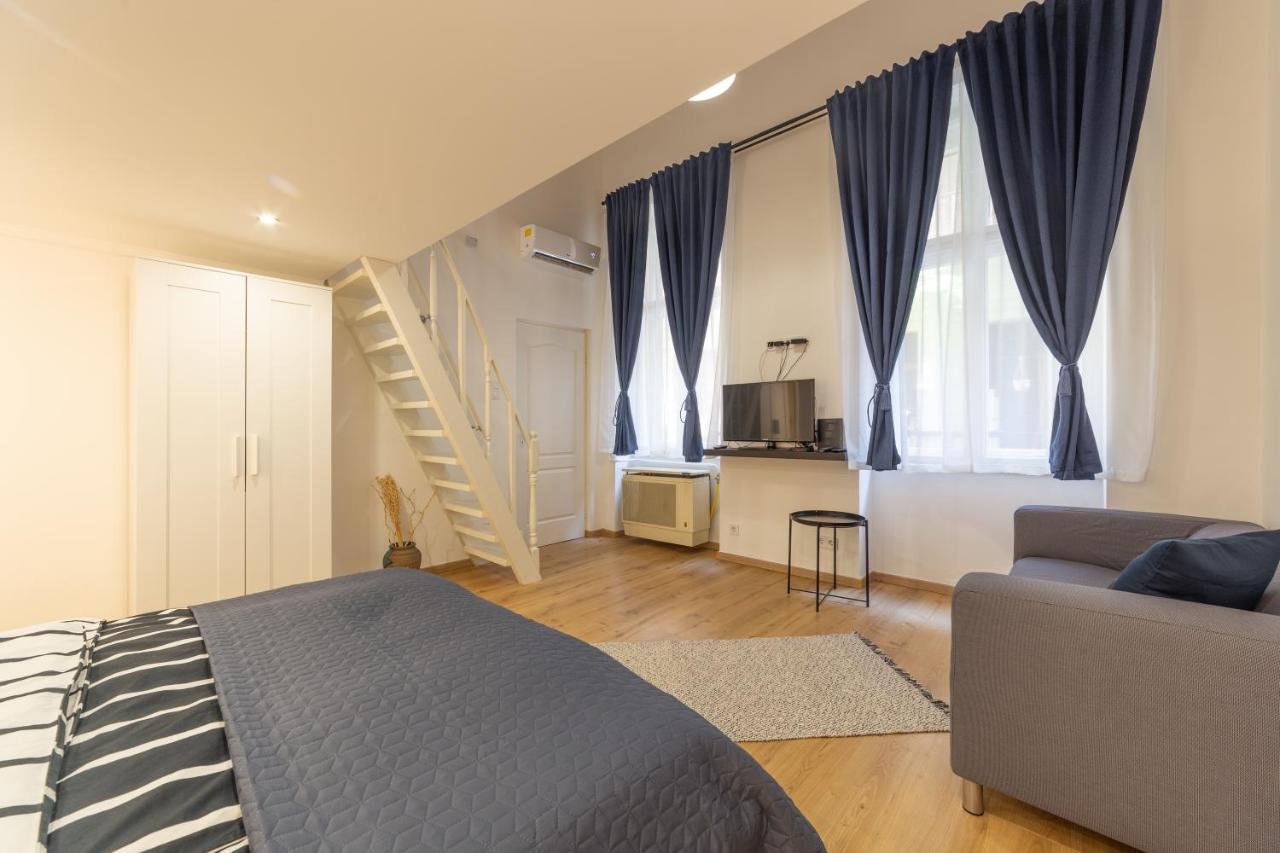 Lovely 1 Bedroom Flat With Central Location บูดาเปสต์ ภายนอก รูปภาพ